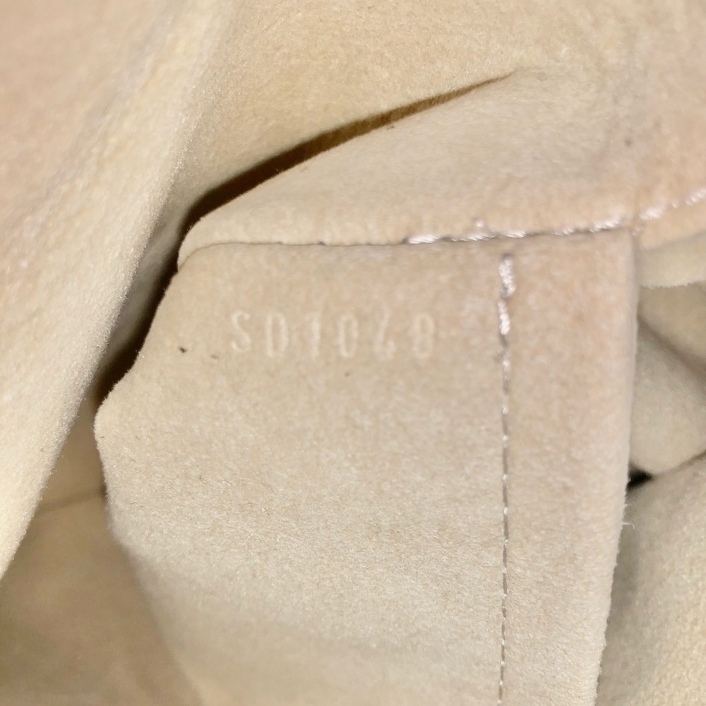 Authentic Louis Vuitton PM Galleria - Picture 8 of 16